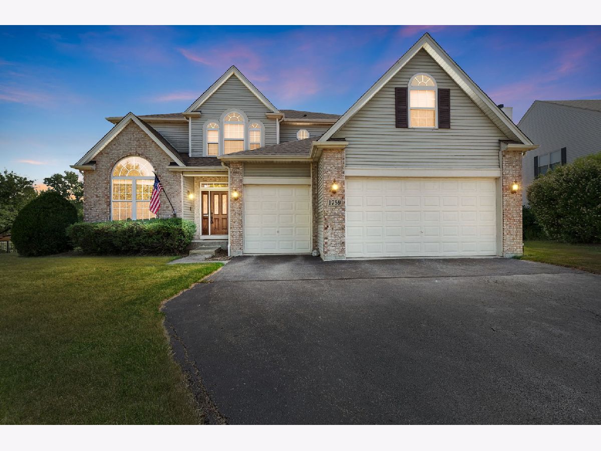  For Sale Wauconda Illinois, 1759 Napa Suwe Lane