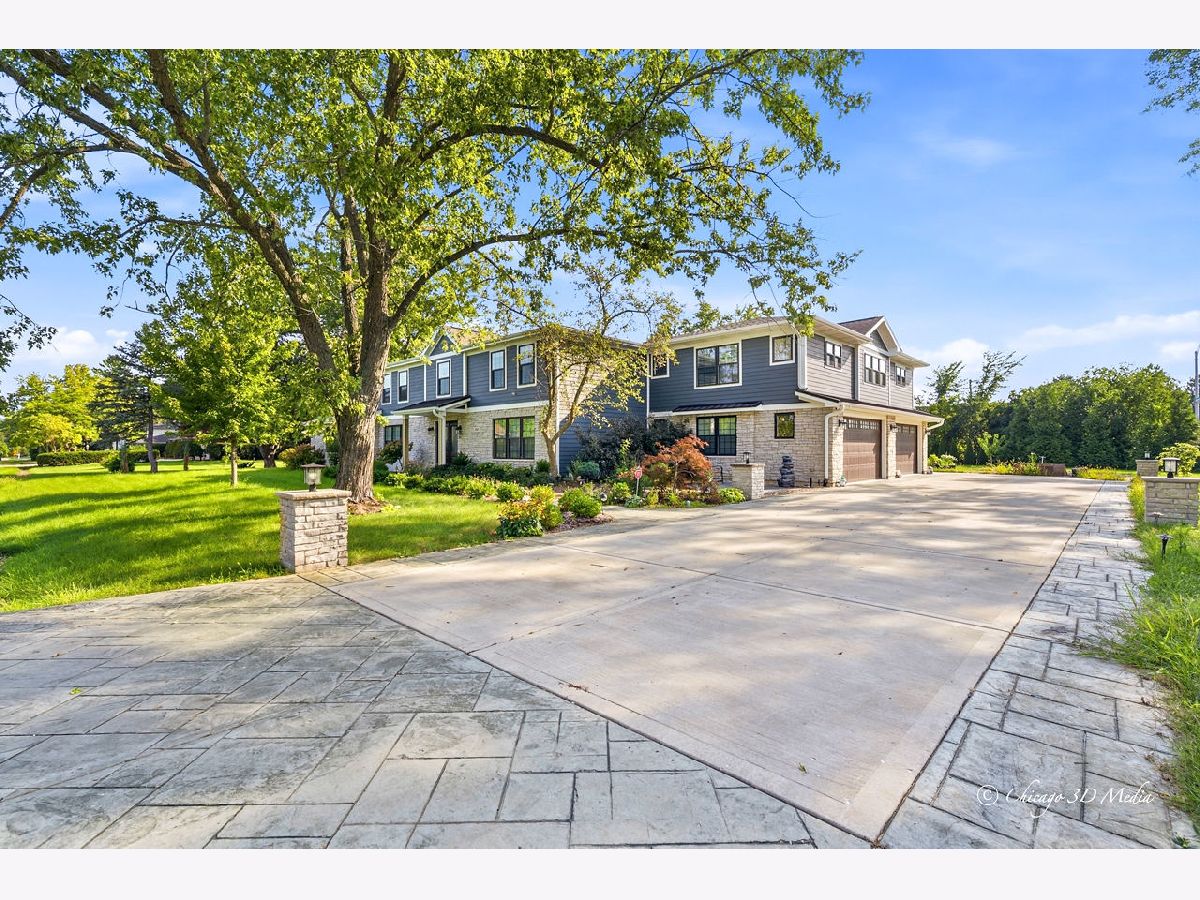  For Sale Deer Park Illinois, 201 Rue Touraine