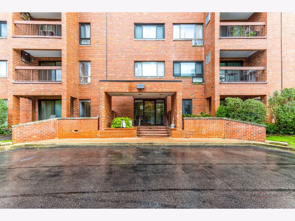  For Sale Glenview Illinois, 3801 Appian Way