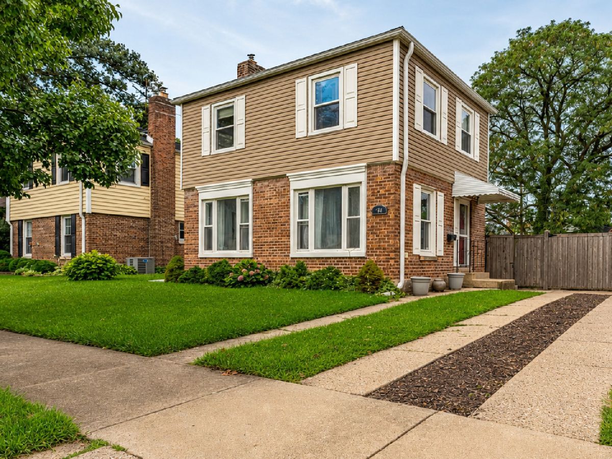  For Sale Westchester Illinois, 744 Manchester Avenue
