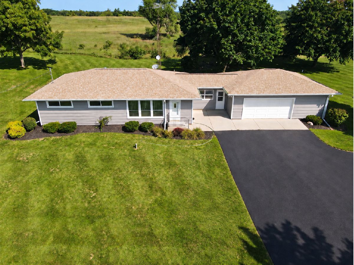  For Sale Burlington Wisconsin, 37310 87th Street