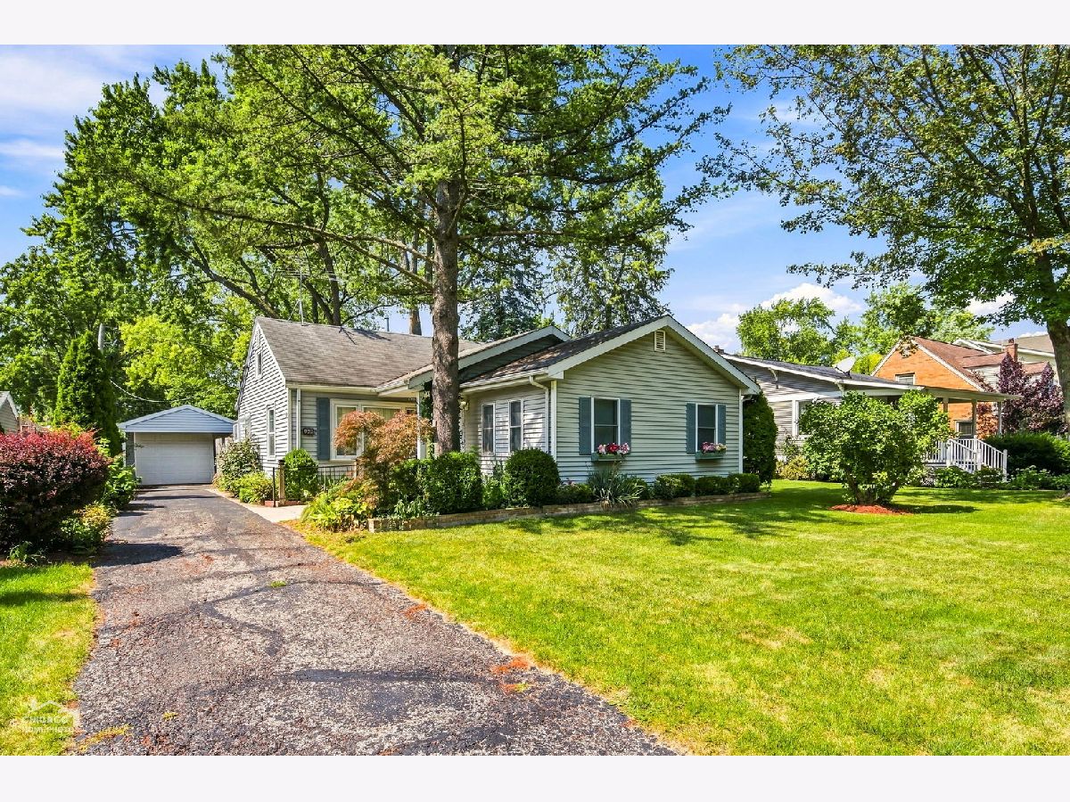  For Sale Palatine Illinois, 168 Brockway Street