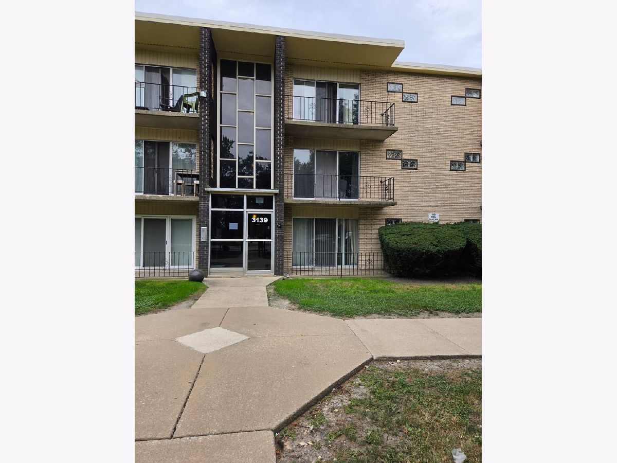  For Sale Lansing Illinois, 3139 Bernice Road