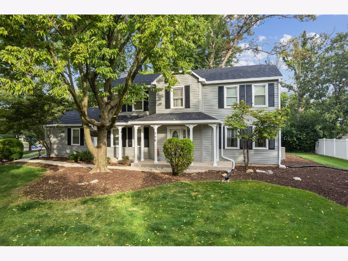 Homes For Sale Deerpath Woods Bolingbrook Illinois, 726 Dorchester Drive