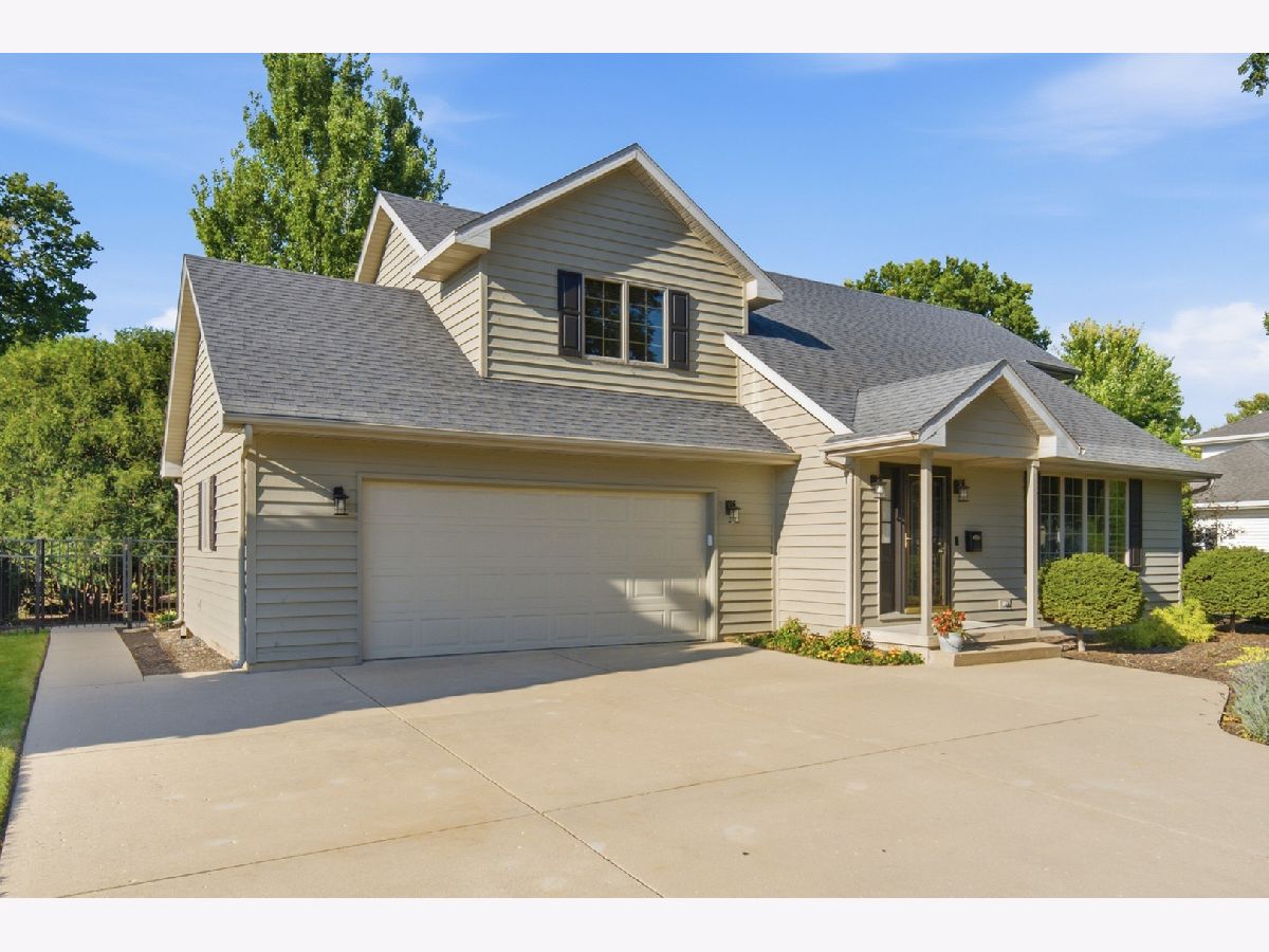  For Sale Lasalle Illinois, 701 Edwards Avenue