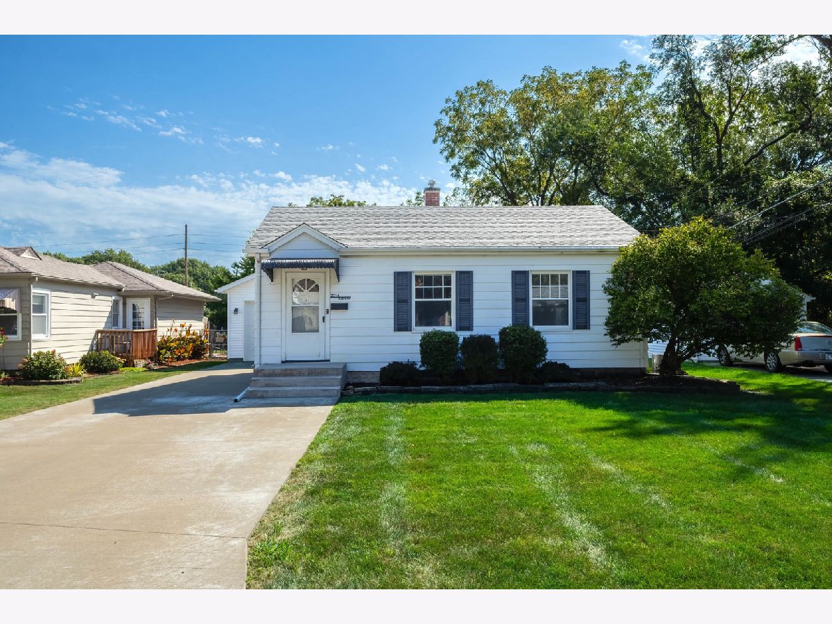 Homes For Sale Urbandale East Moline Illinois, 3714 12th Street