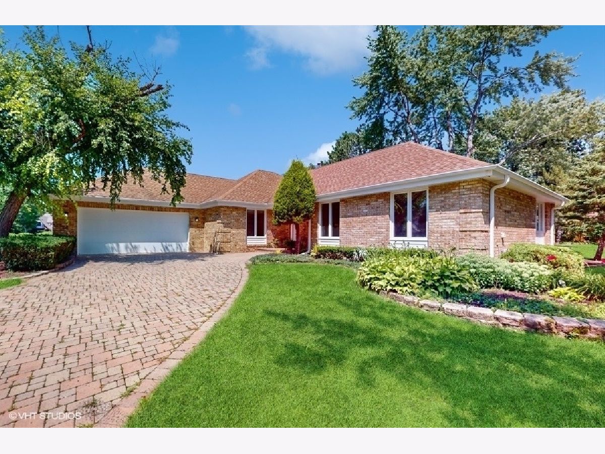  For Rent Burr Ridge Illinois, 8473 Canterberry