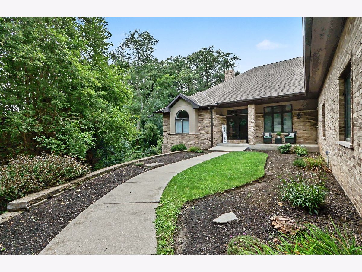  For Sale Lake Geneva Wisconsin, 2900 Bridle Court