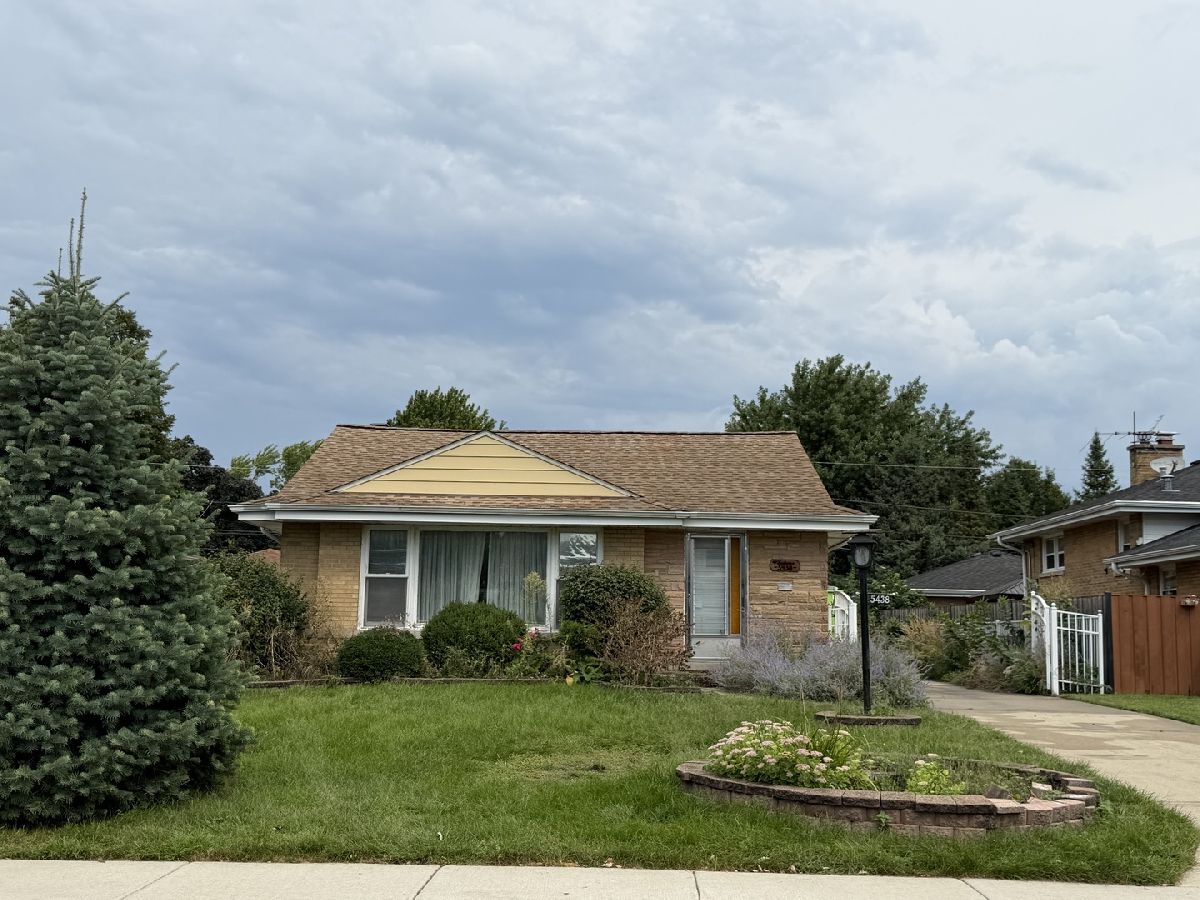  For Sale Skokie Illinois, 5438 Harvard Terrace