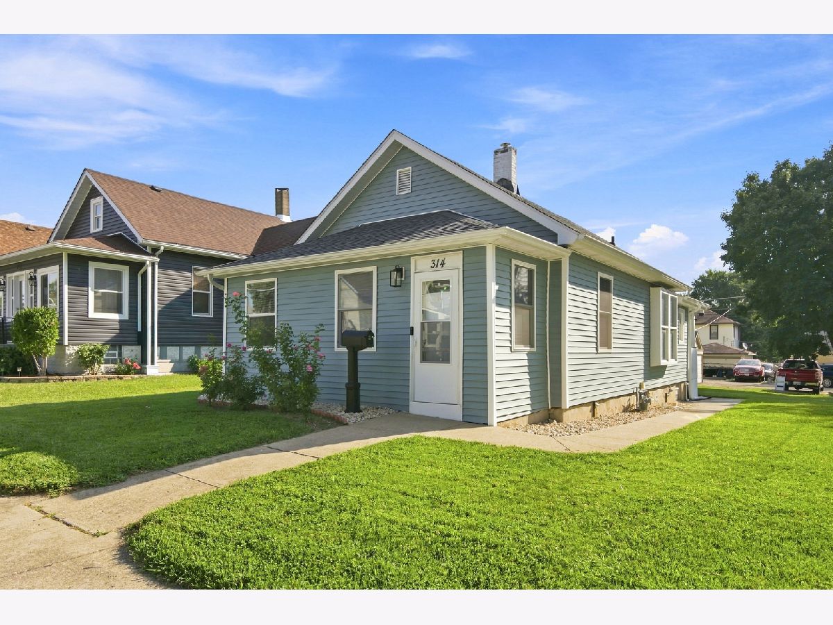  For Sale Joliet Illinois, 314 Willow Avenue