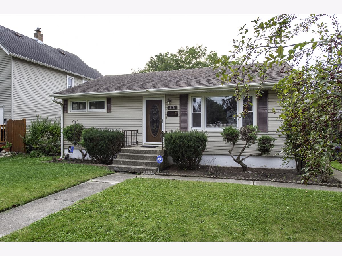  For Sale Zion Illinois, 2314 Gideon Avenue