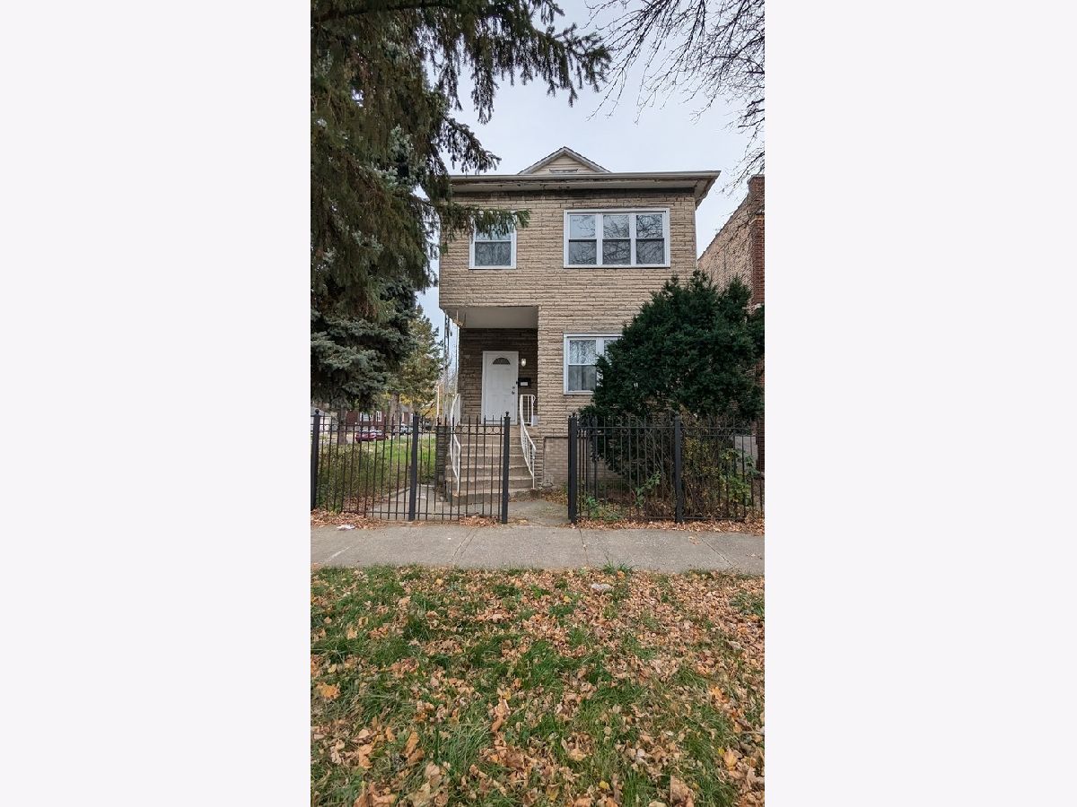  For Sale Chicago Illinois, 8503 Burnham Avenue