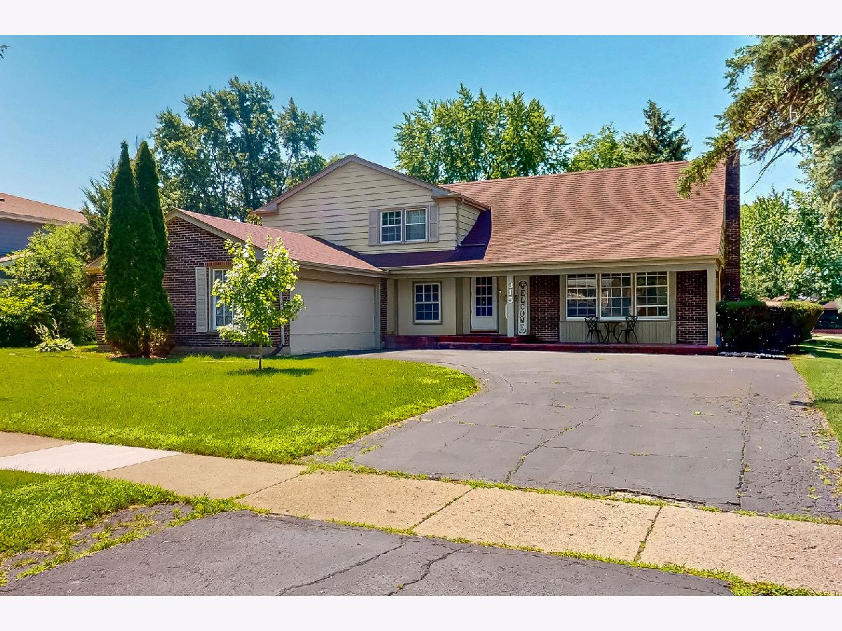  For Sale Palatine Illinois, 315 Reseda Parkway