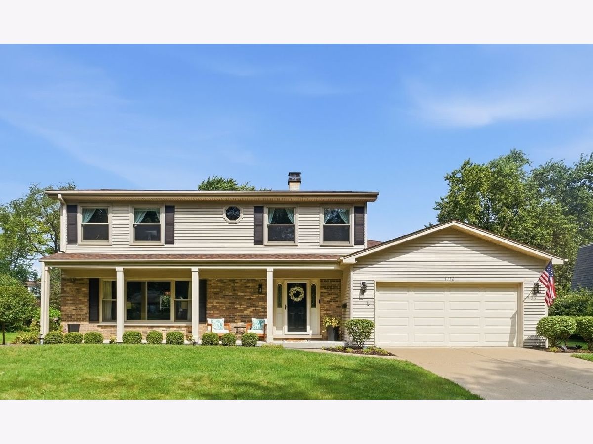  For Sale Libertyville Illinois, 1112 Regency Lane