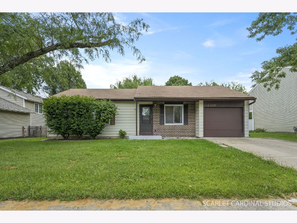  For Rent Warrenville Illinois, 2S211 Sanchez