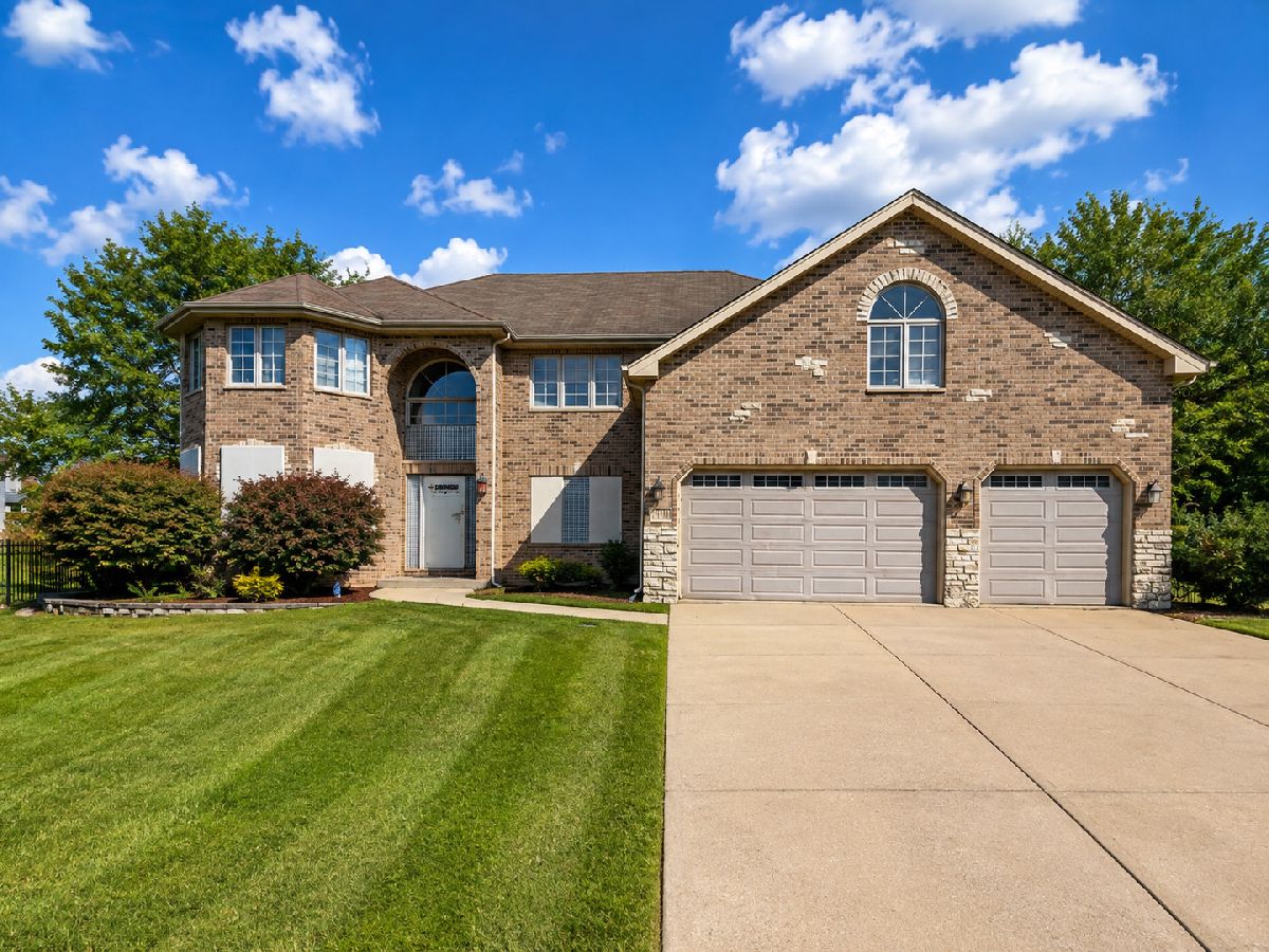  For Sale Country Club Hills Illinois, 18811 Cap Court