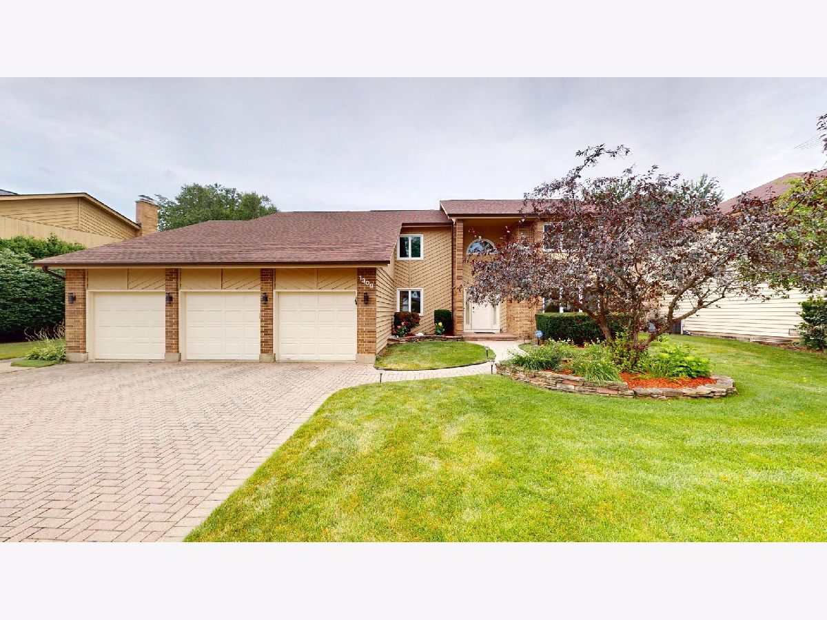 Homes For Sale Westchester Buffalo Grove Illinois, 1309 Witney Lane