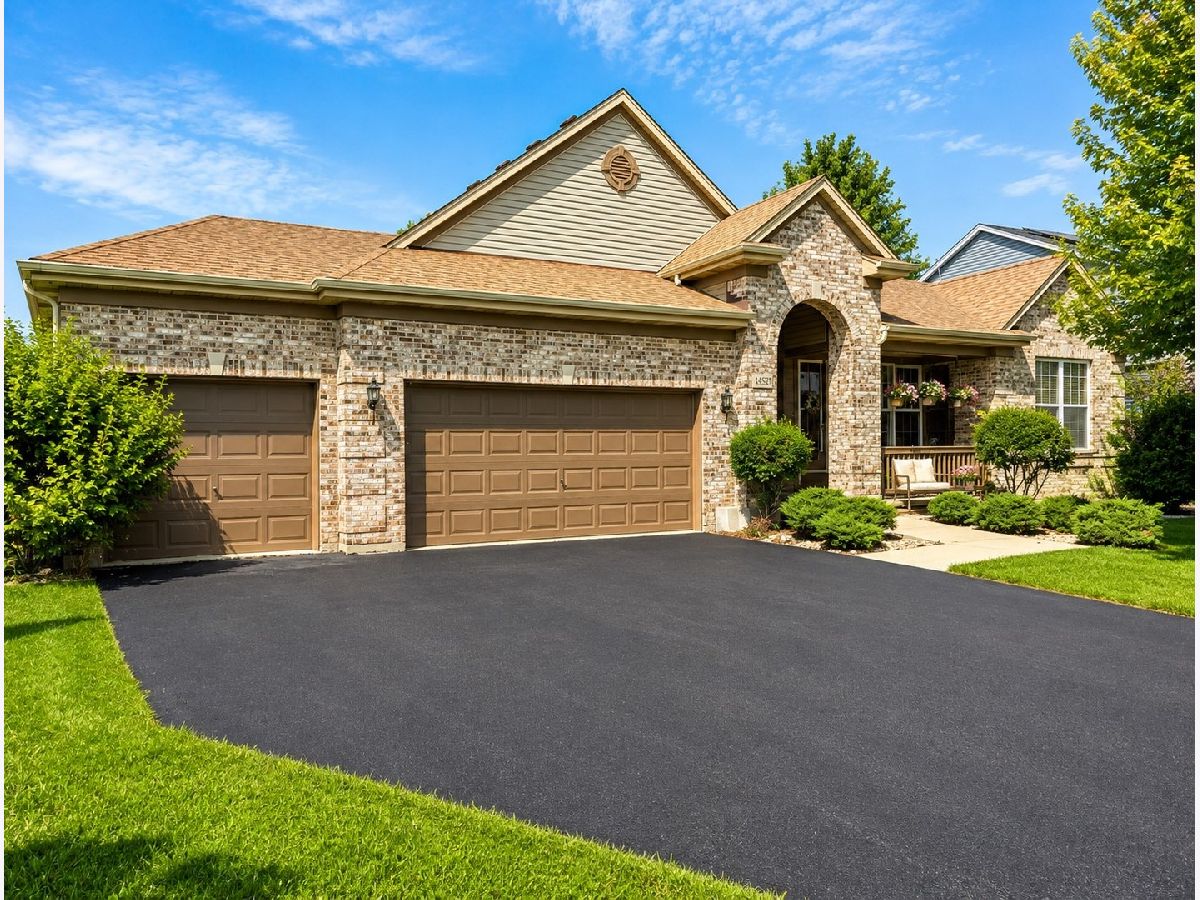  For Sale Plainfield Illinois, 14527 Colonial Parkway
