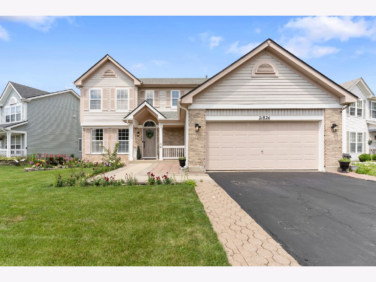  For Sale Plainfield Illinois, 21824 Kentwood Drive
