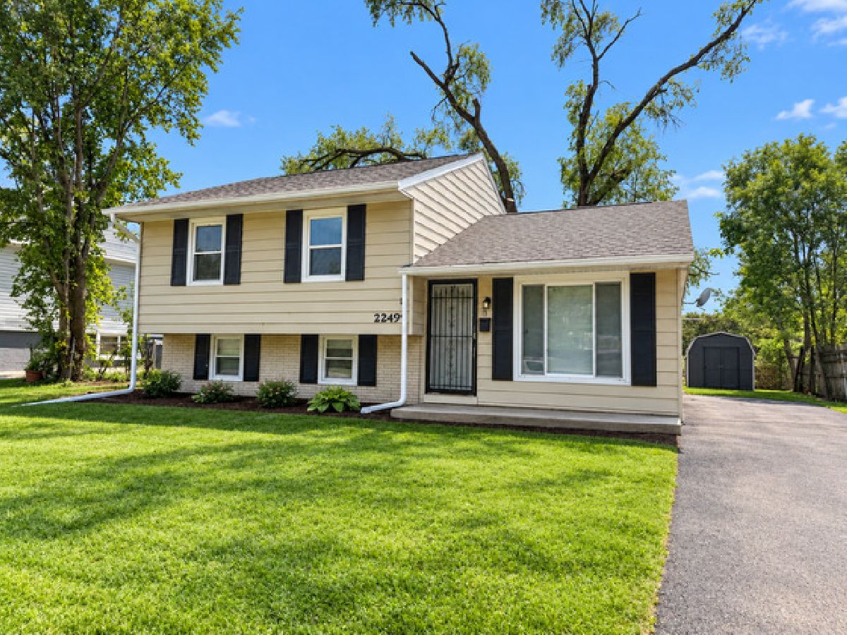 For Rent Sauk Village Illinois, 22497 Yates