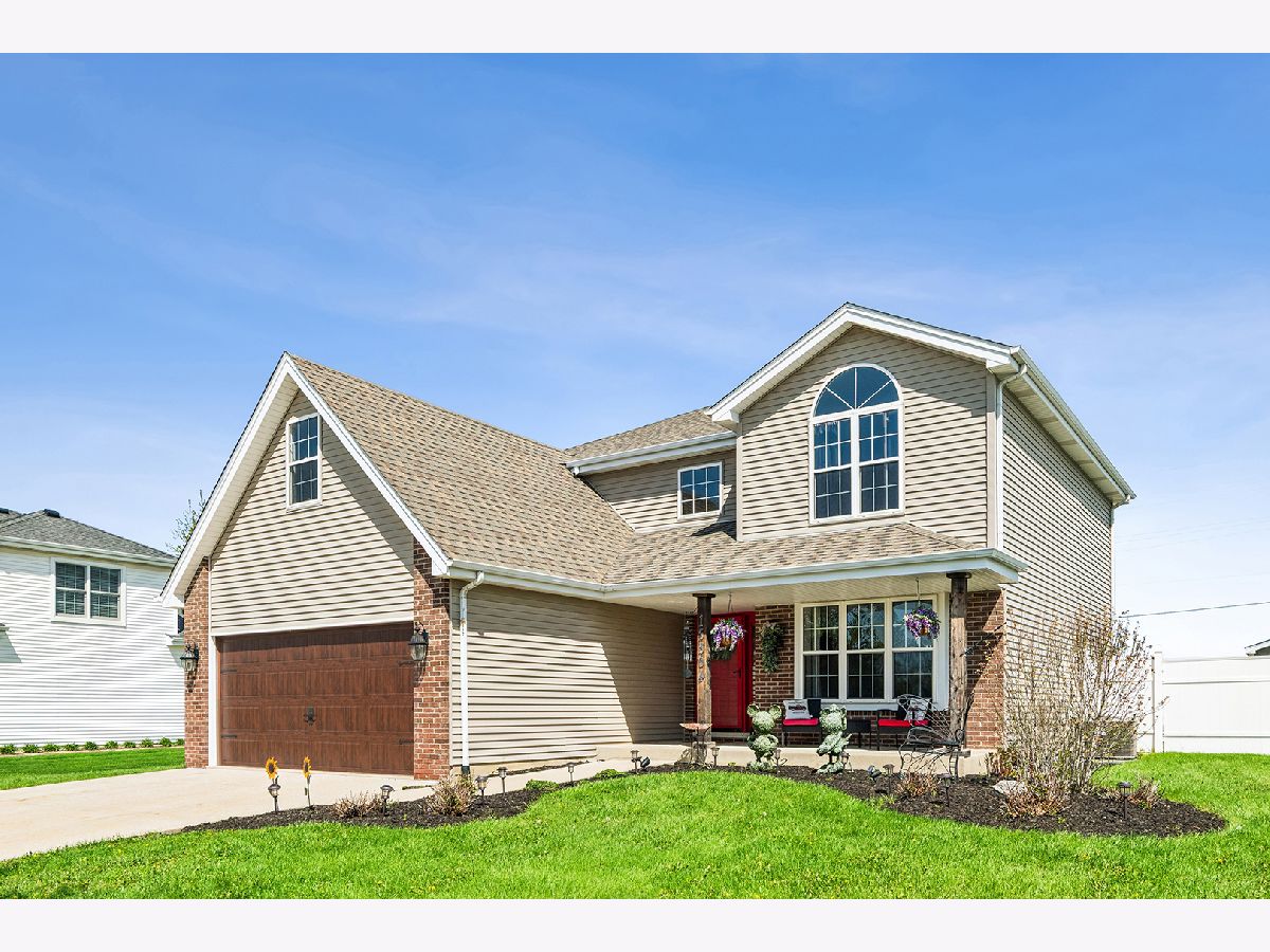  For Sale Manhattan Illinois, 15504 Ridgefield Drive