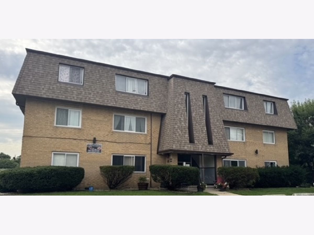  Rented Chicago Ridge Illinois, 10440 Natoma