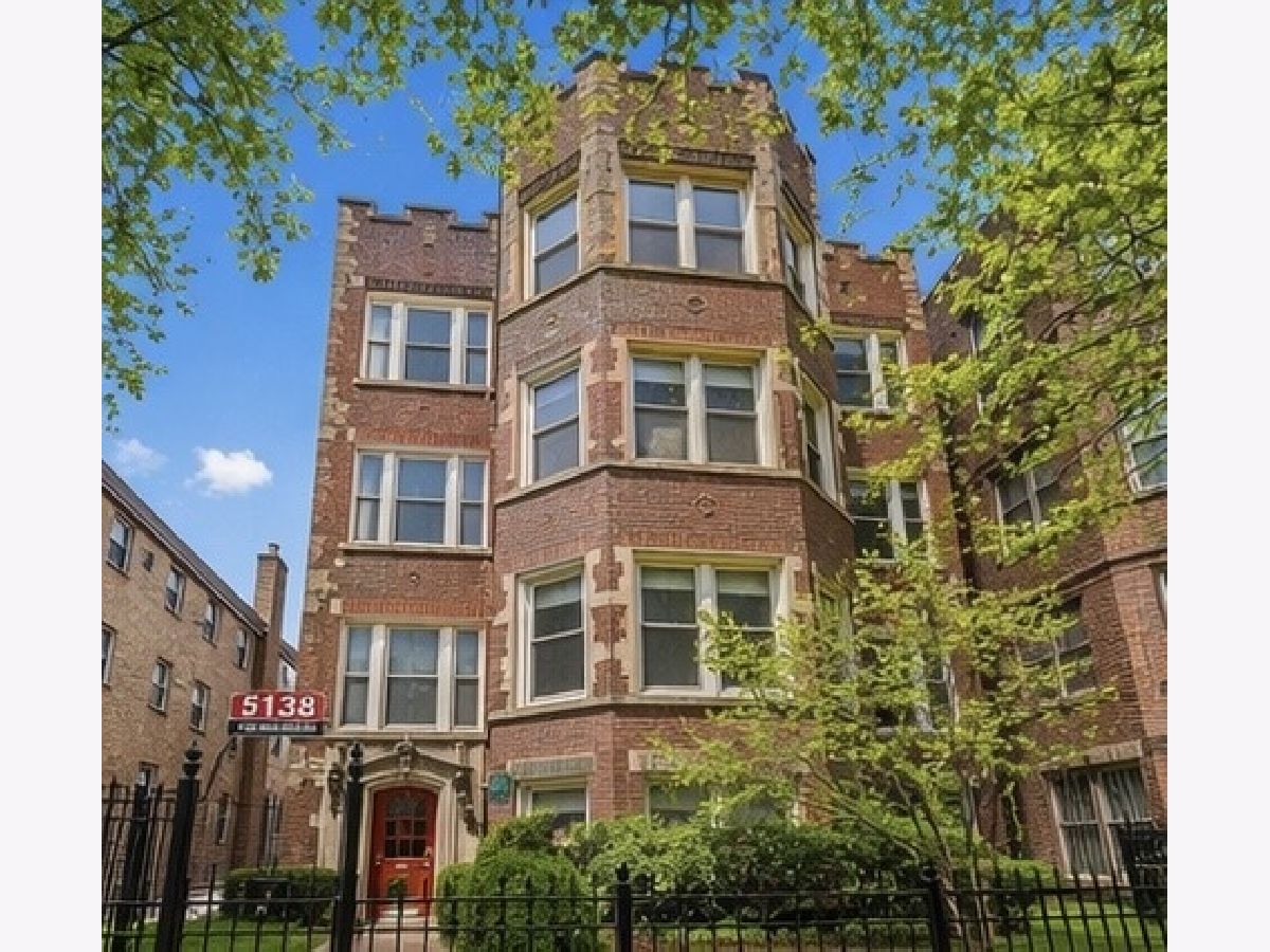  For Sale Chicago Illinois, 5138 Kenwood Street