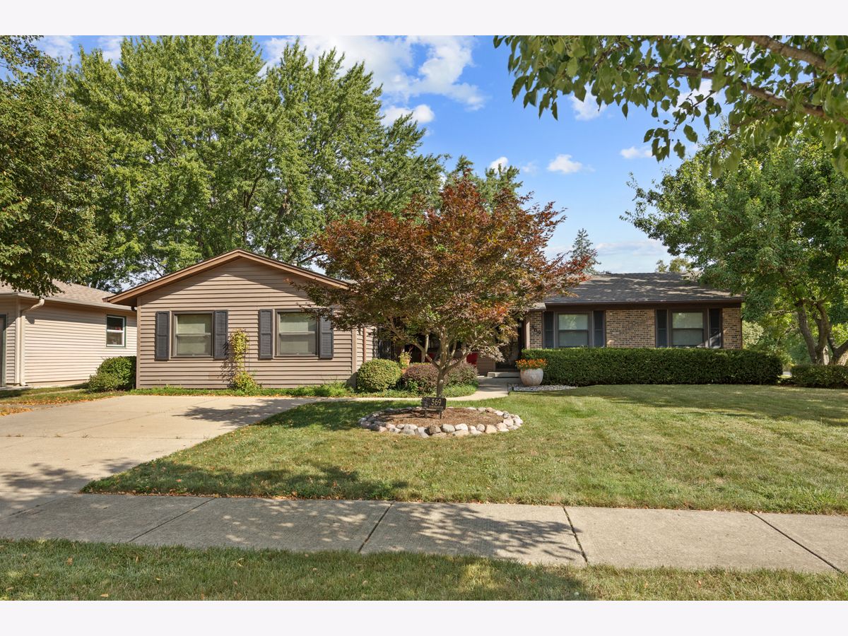  For Sale Elk Grove Village Illinois, 569 Northampton Circle