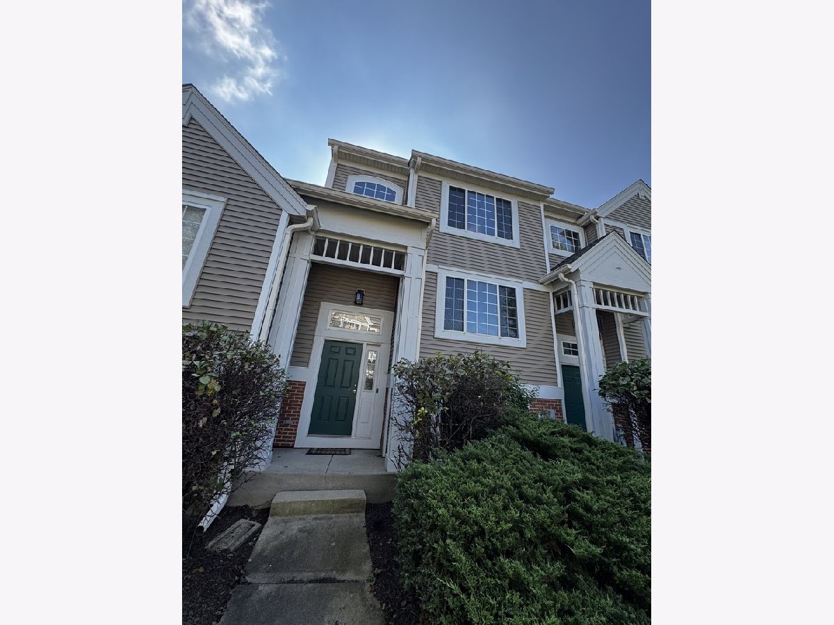  Rented Aurora Illinois, 2322 Twilight
