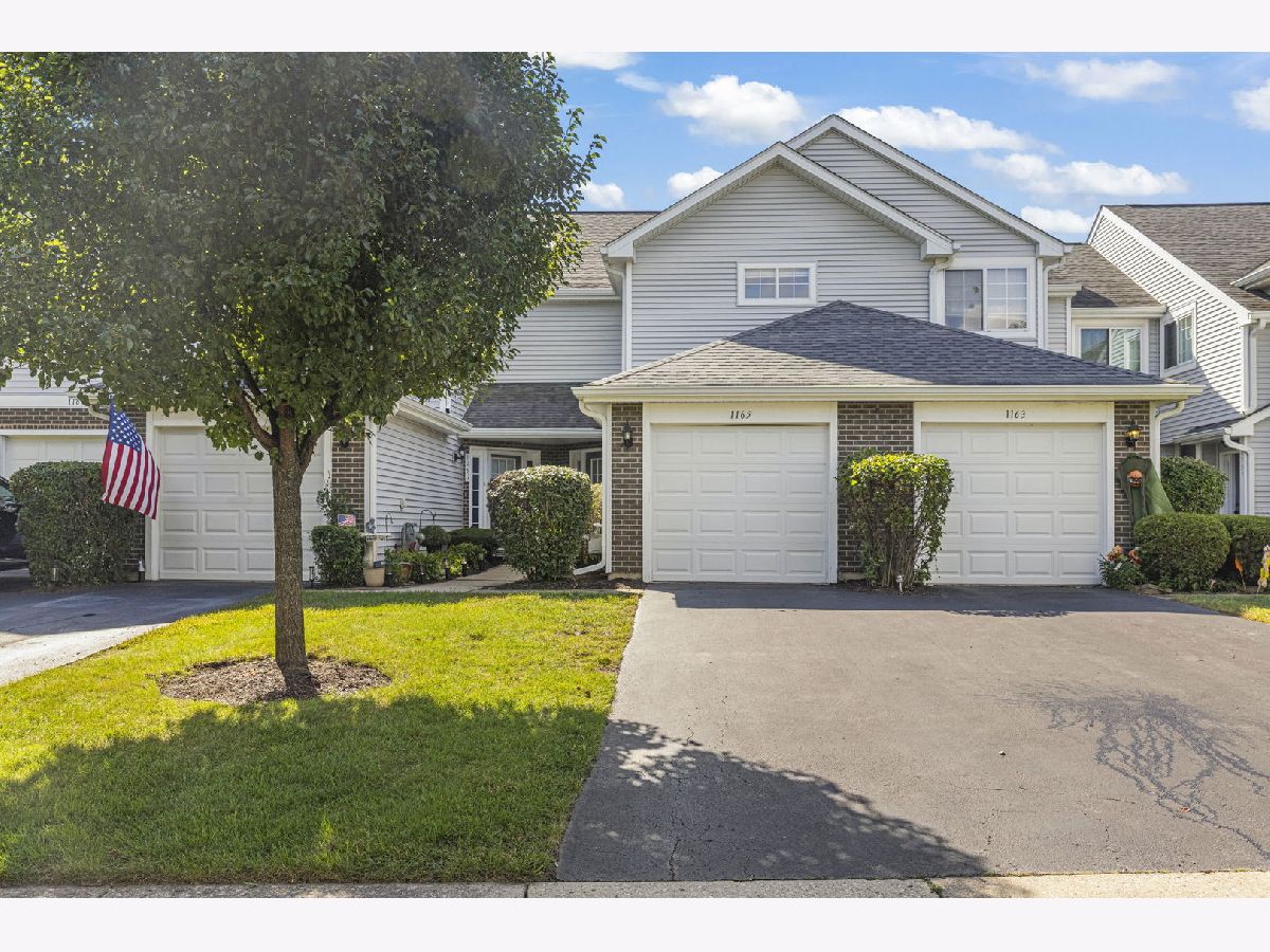 Townhomes & Condos For Sale Cambria Lombard Illinois, 1165 Cambria Lane