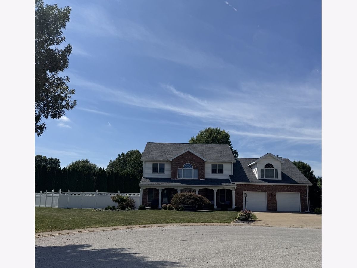 For Sale Quincy Illinois, 1404 Silverthorne Drive