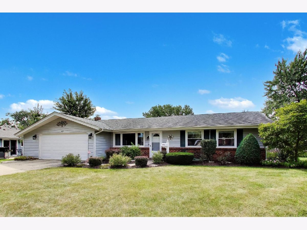  For Sale Schaumburg Illinois, 427 Kent Court