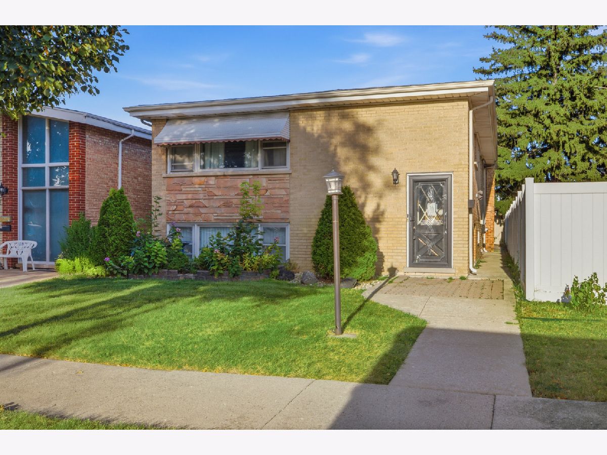  For Sale Melrose Park Illinois, 1609 23 Avenue