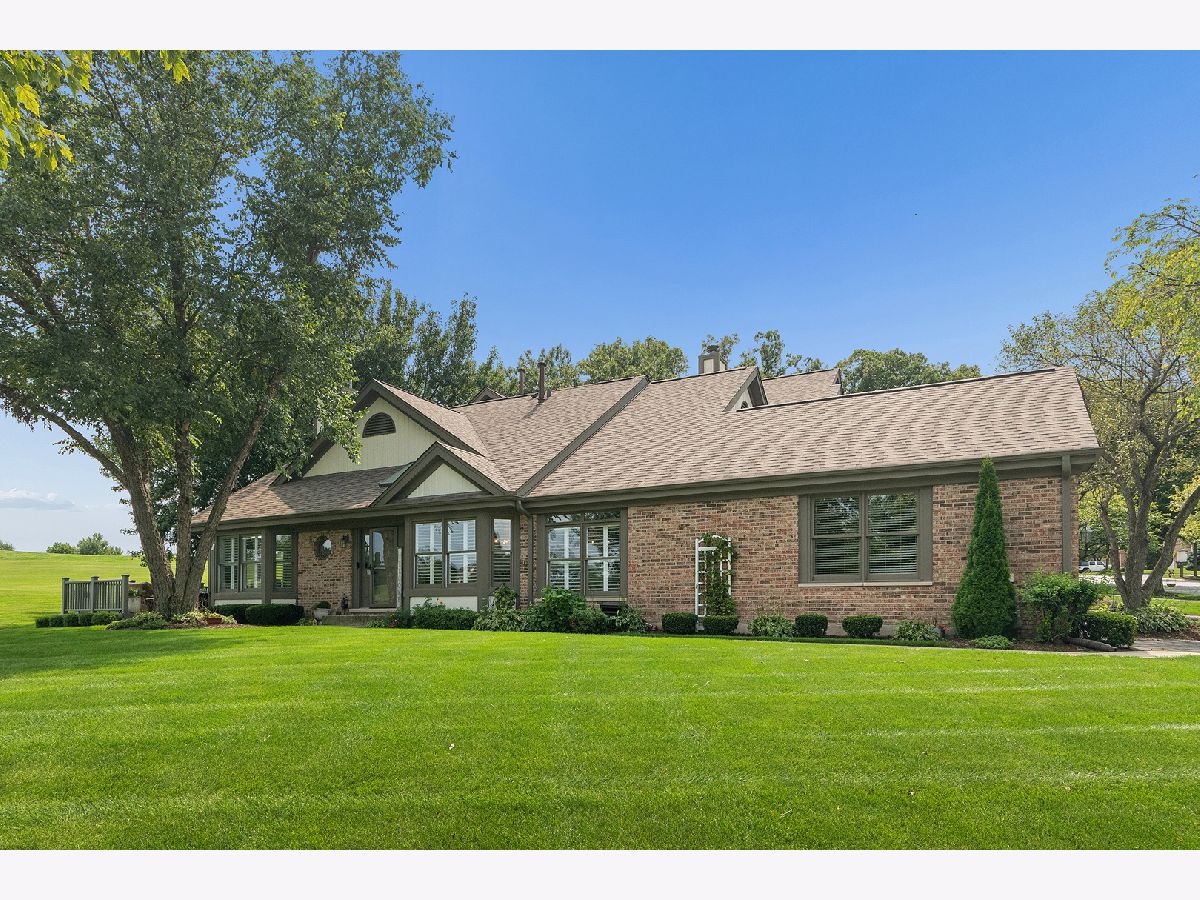  For Sale Orland Park Illinois, 14425 Lake Ridge Road
