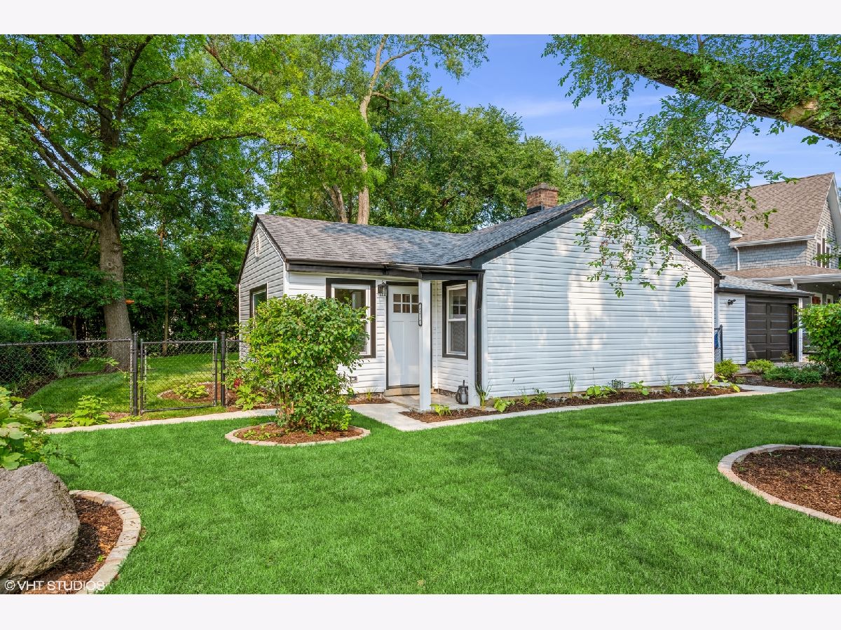  Rented Deerfield Illinois, 932 Hazel