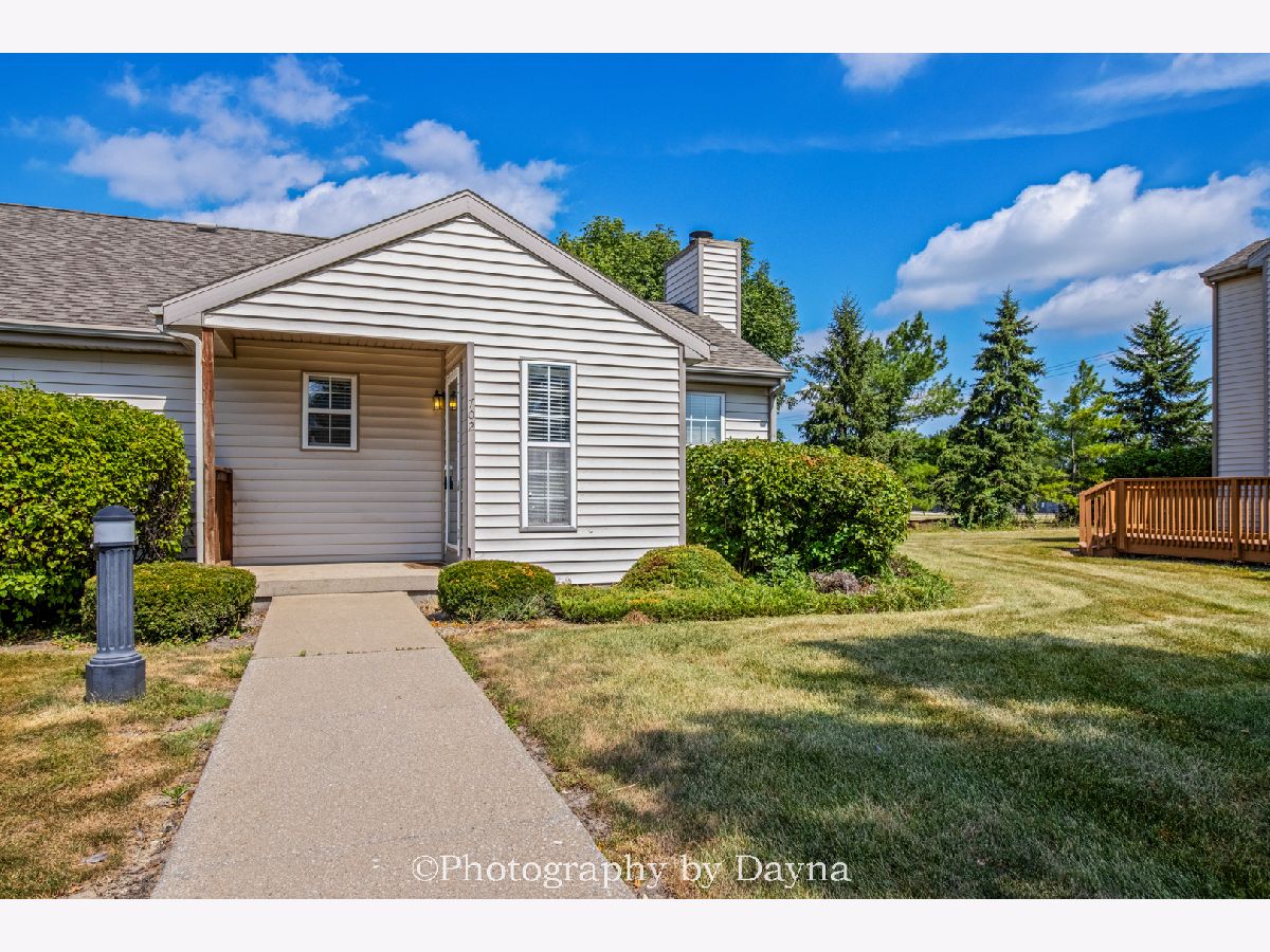  For Sale Bourbonnais Illinois, 702 Huntington Court
