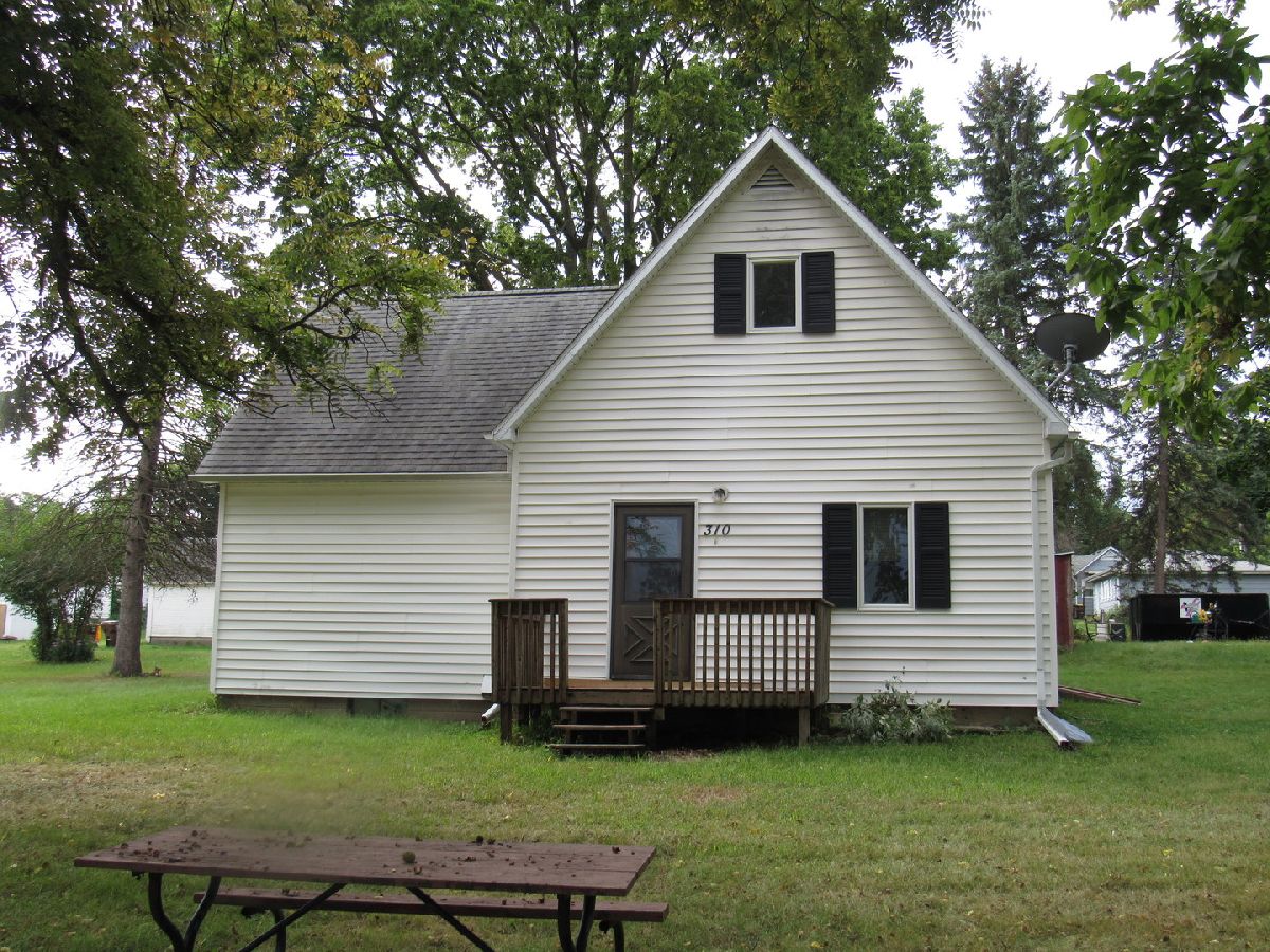  For Sale Pecatonica Illinois, 310 3rd Street