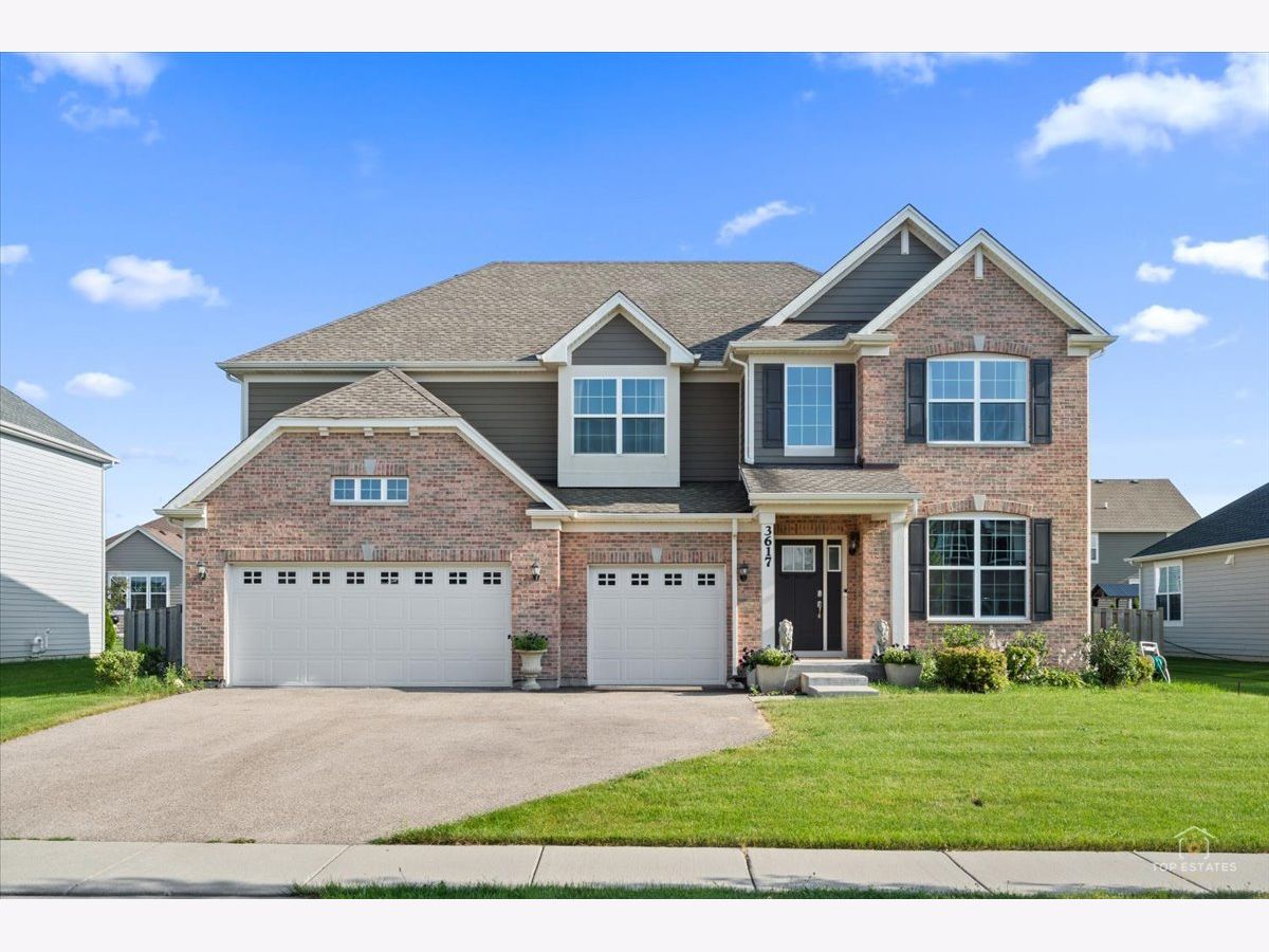  For Sale Elgin Illinois, 3617 Emerald Road