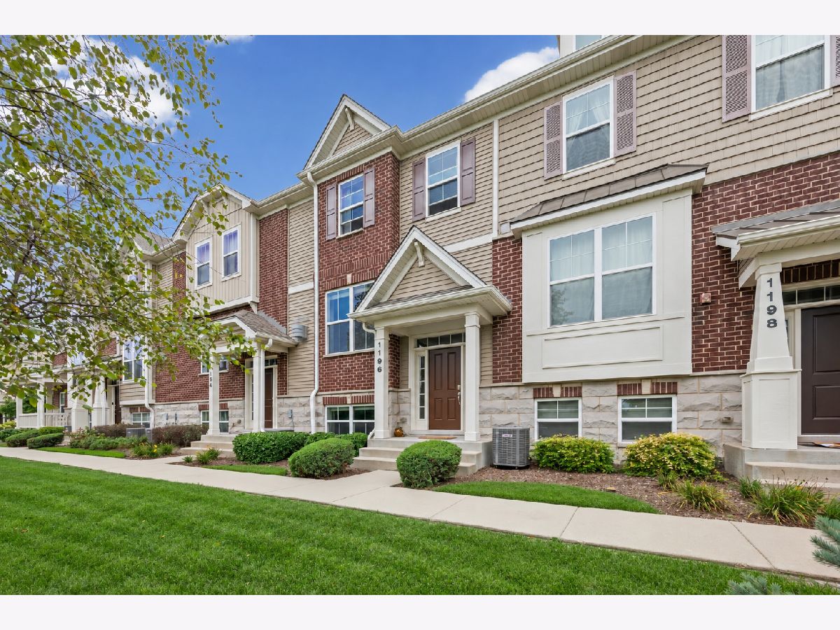Condos & Townhomes For Sale Colfax Crossing Des Plaines Illinois, 1196 Evergreen Avenue