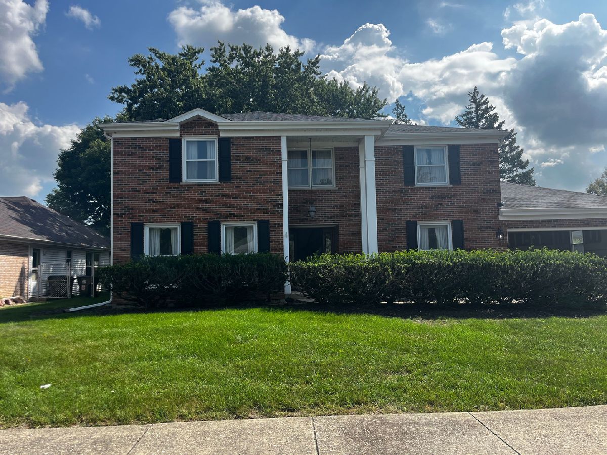  For Sale Glenview Illinois, 1609 Barry Lane