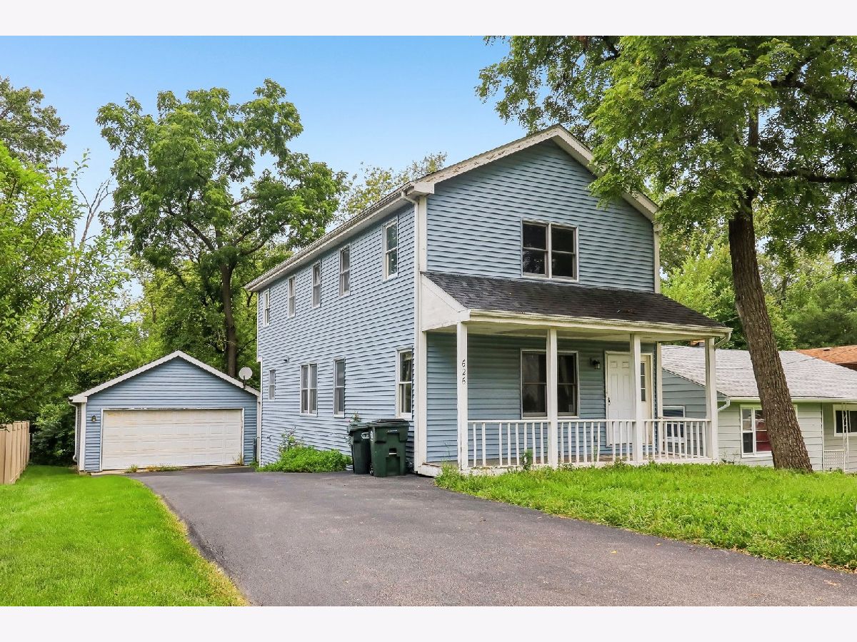  For Sale Mundelein Illinois, 626 Pleasure Drive