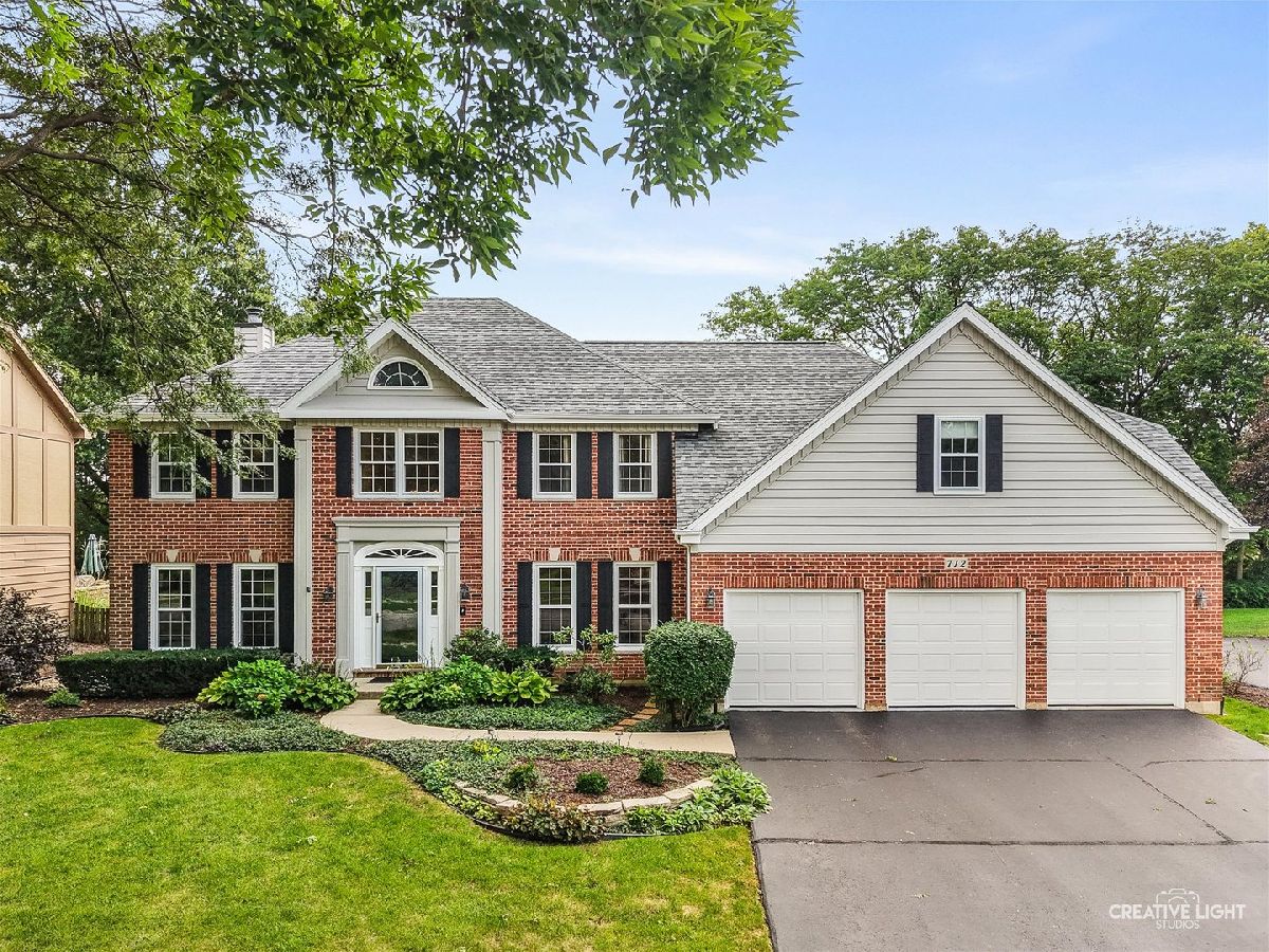 Homes For Sale Brighton Ridge Naperville Illinois, 712 Burgess Hill Road