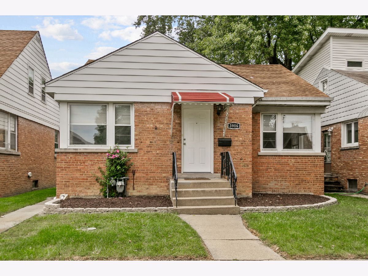  For Sale Brookfield Illinois, 3916 Sunnyside Avenue