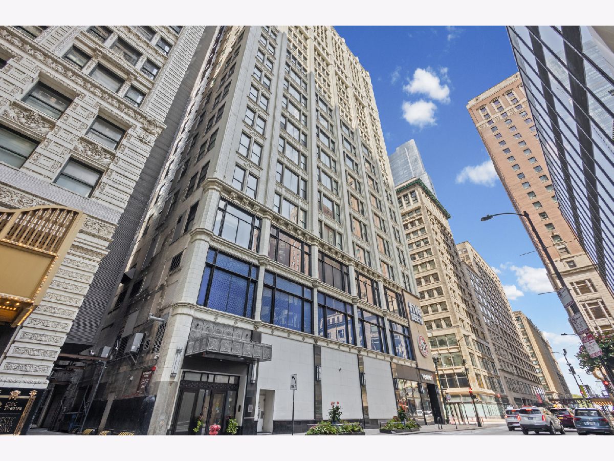  For Sale Chicago Illinois, 8 Monroe Street