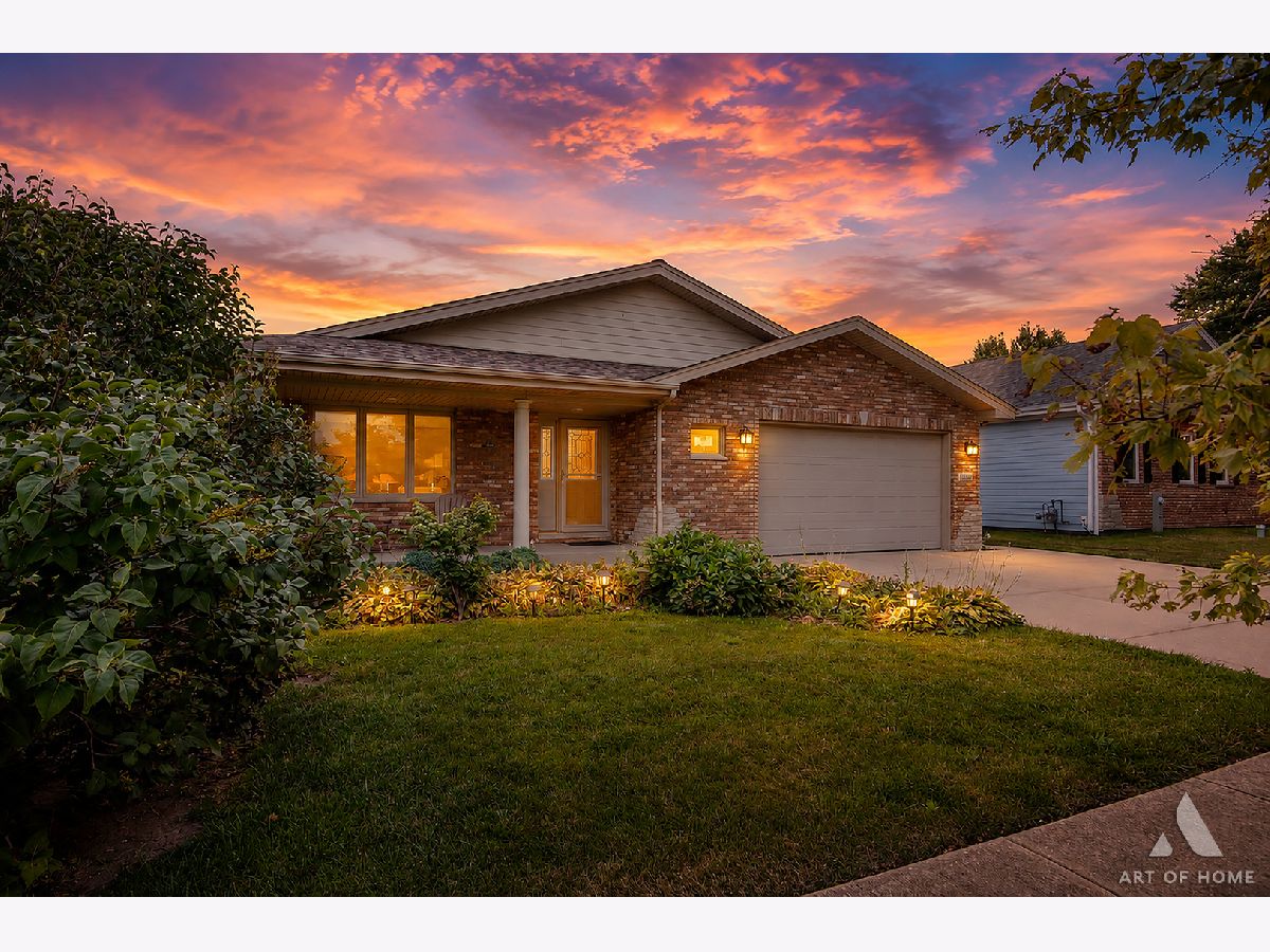  For Sale Alsip Illinois, 11549 Lavergne Avenue