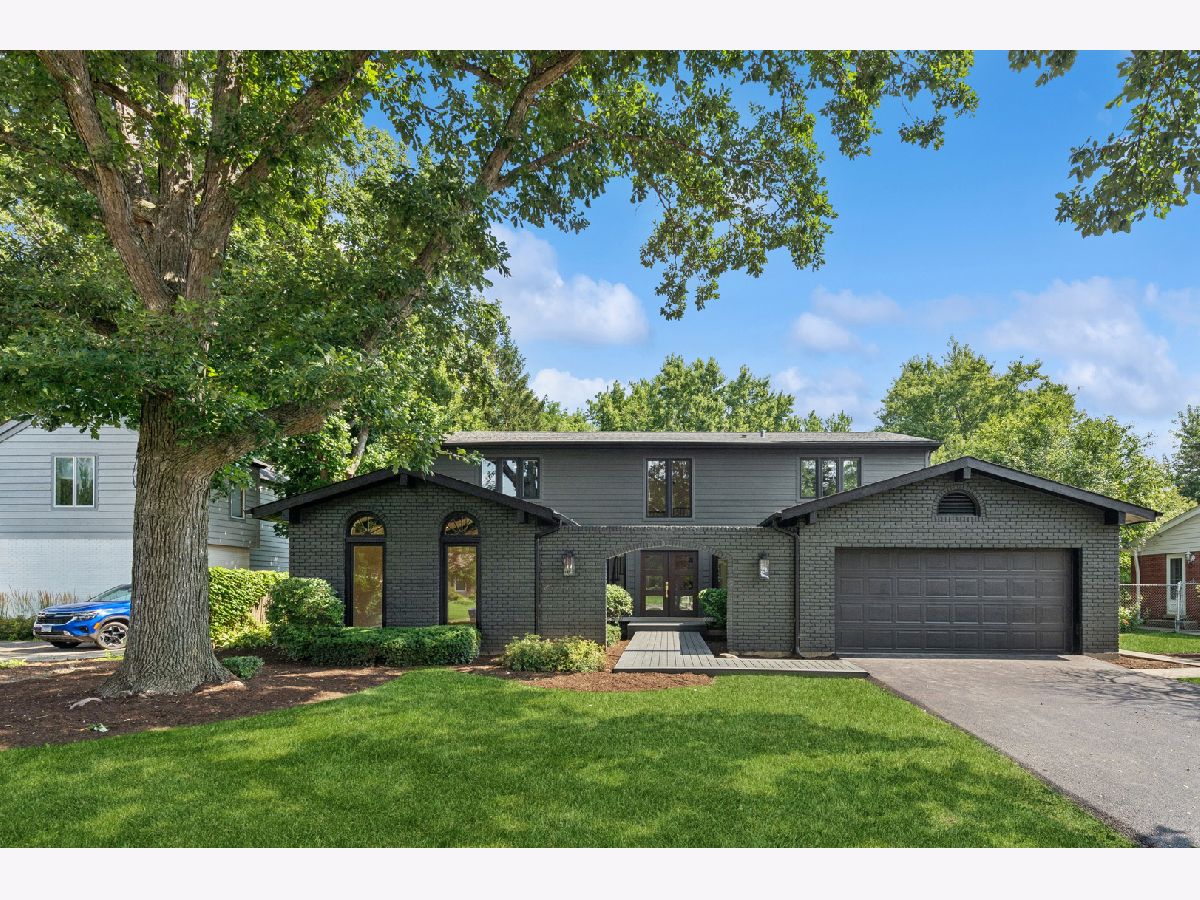  For Sale Deerfield Illinois, 1695 Overland Trail