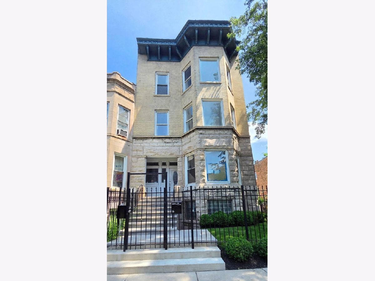  For Rent Chicago Illinois, 6039 Eberhart