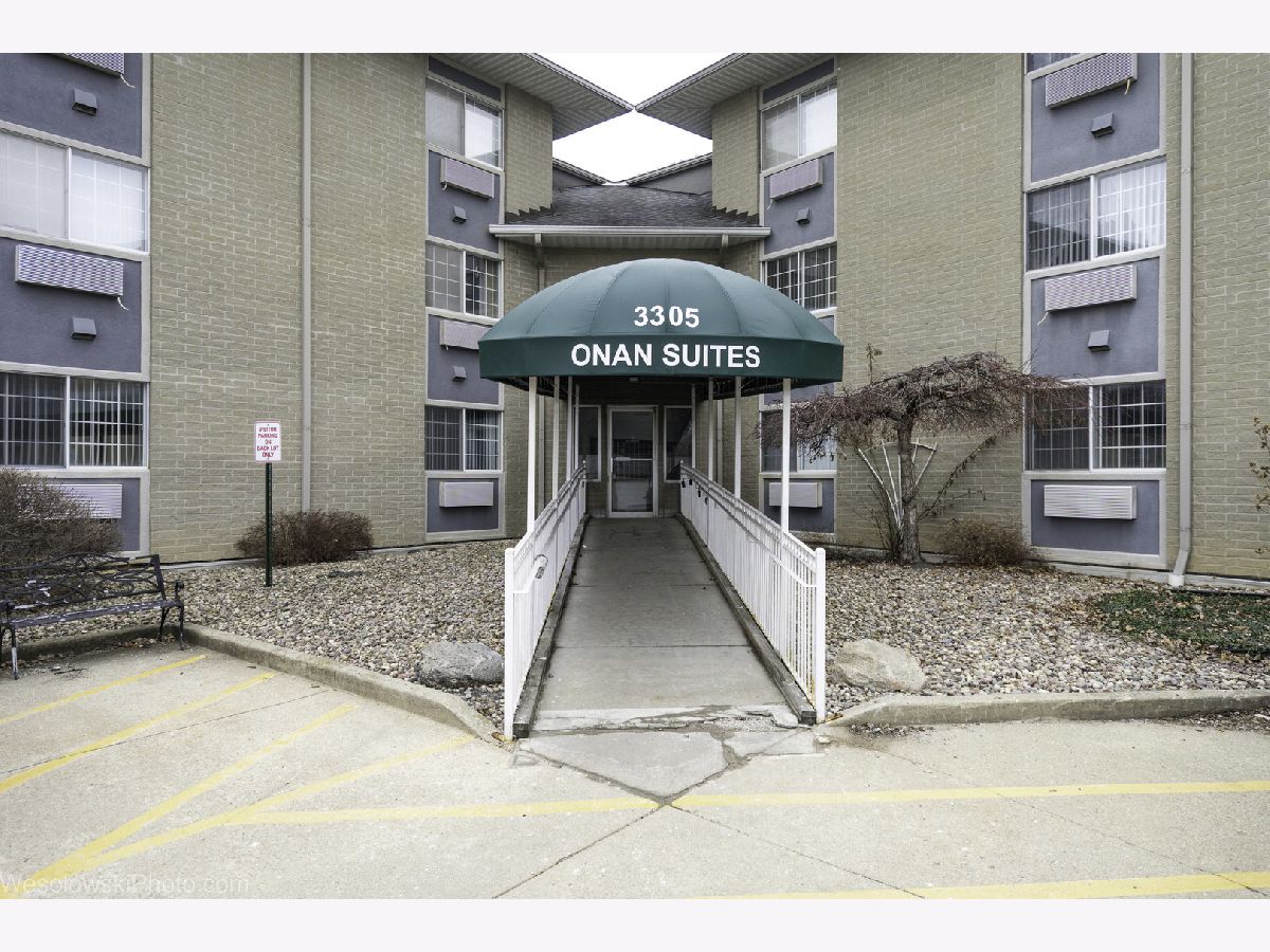  For Rent Waukegan Illinois, 3305 Sunset