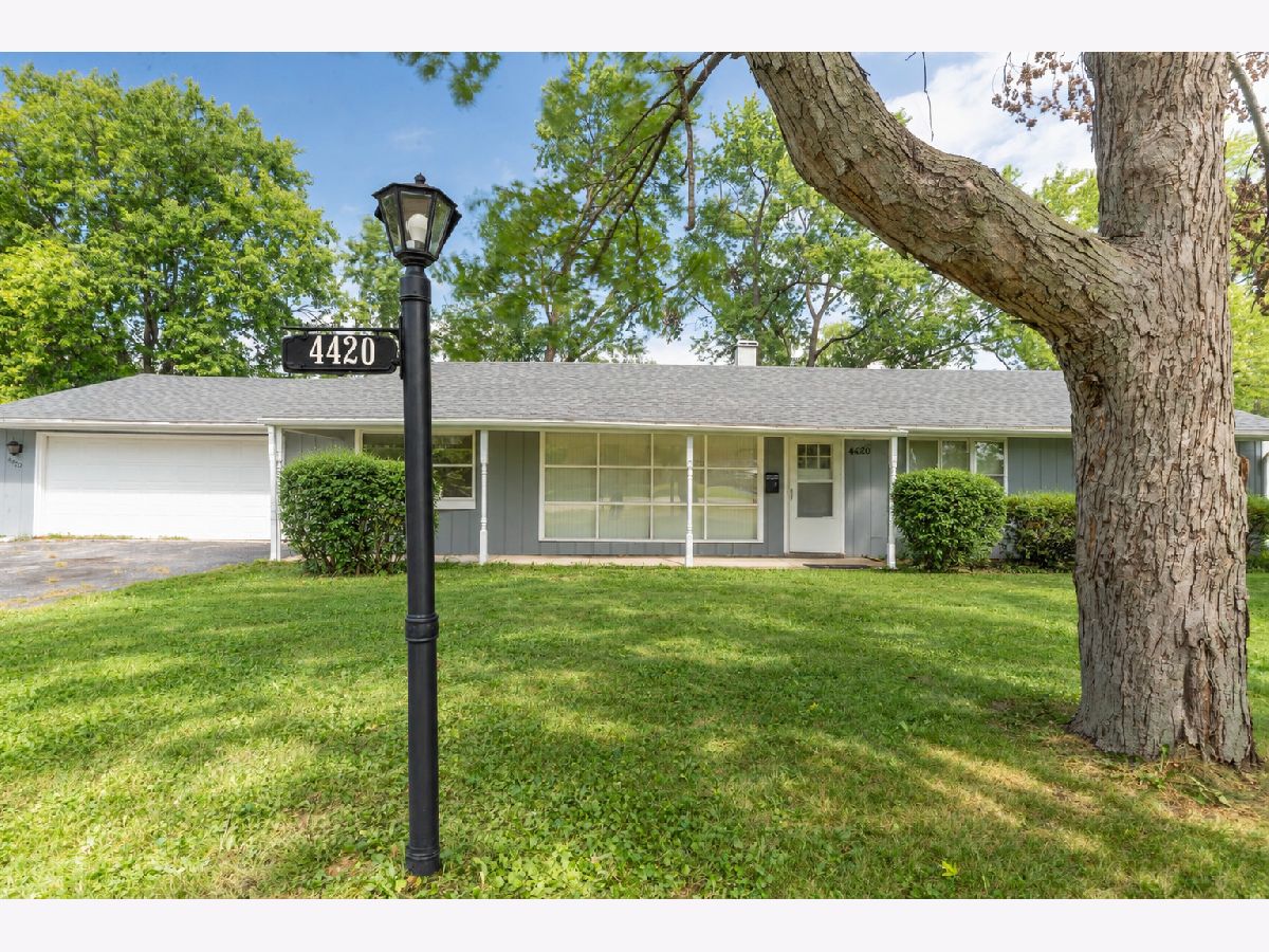  For Sale Country Club Hills Illinois, 4420 177th Place
