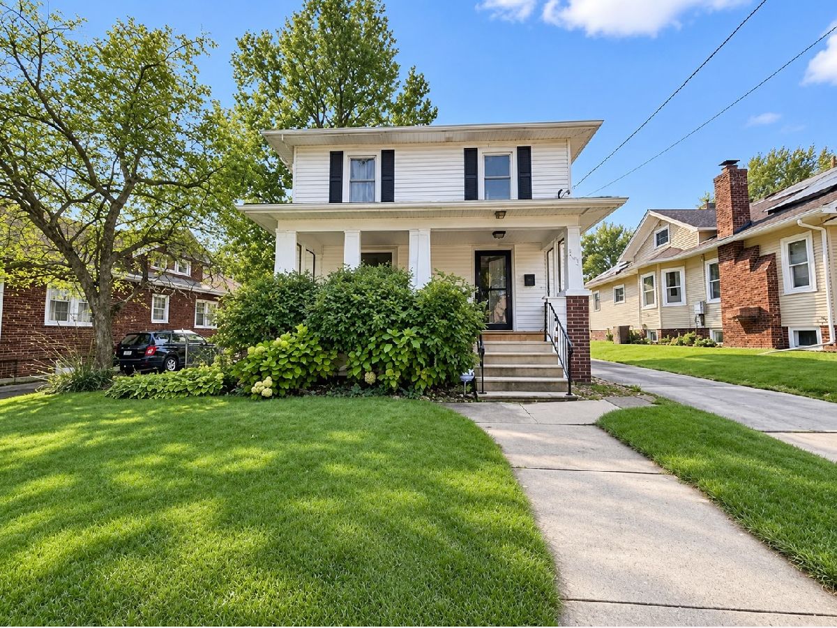  For Sale Rockford Illinois, 202 Dawson Avenue